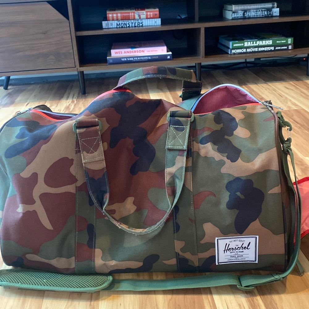 Herschel duffle bag